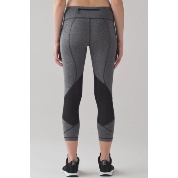 Lululemon Women's Pace‎ Rival Crop Leggings Gray 21' Size 4 - Picture 2 of 12